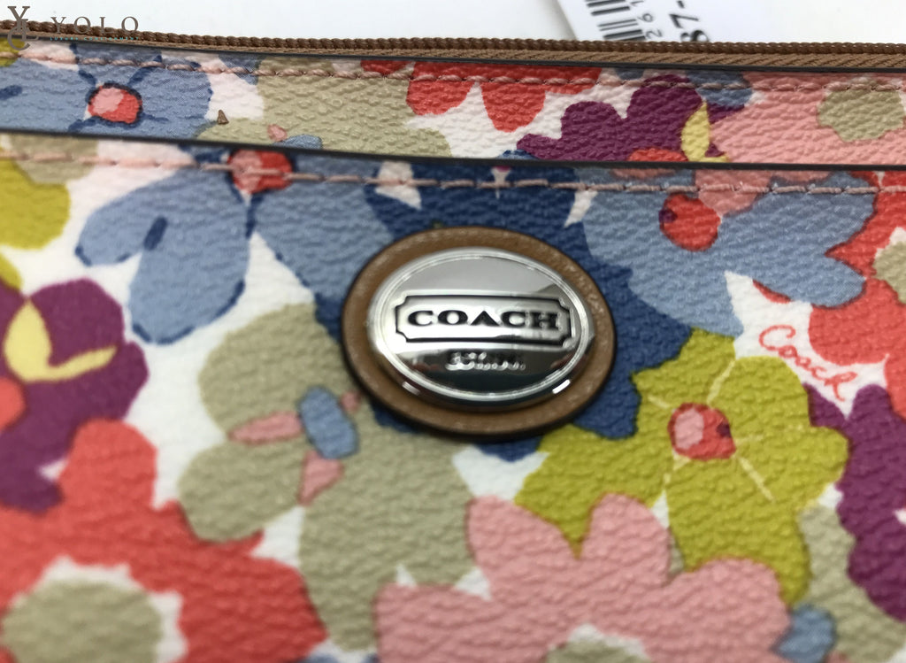 Coach Peyton Medium Wristlet