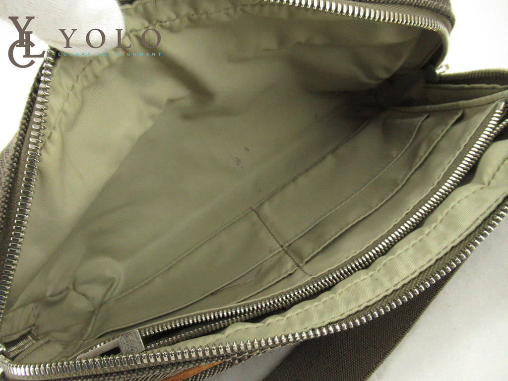 Authentic Preloved Louis Vuitton Damier Geant Acrobat Waist Bag – YOLO  Luxury Consignment